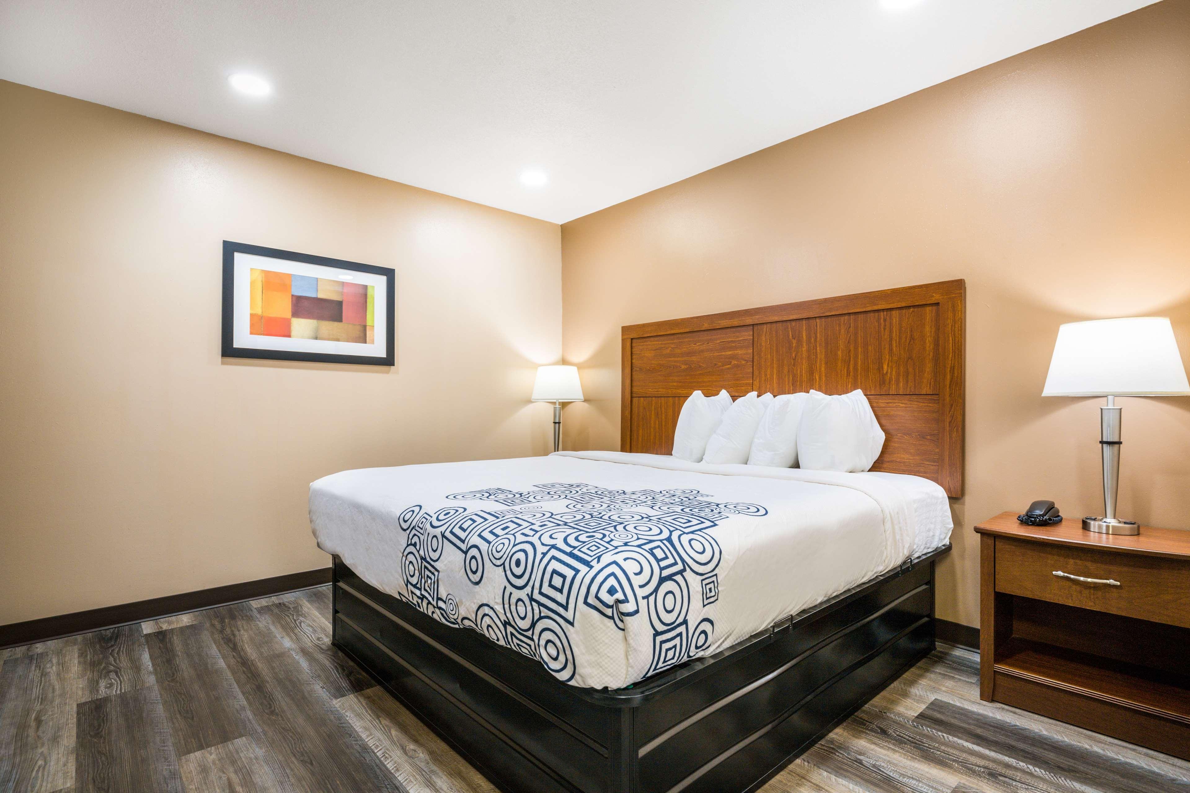 Hotel Surestay By Western 3*