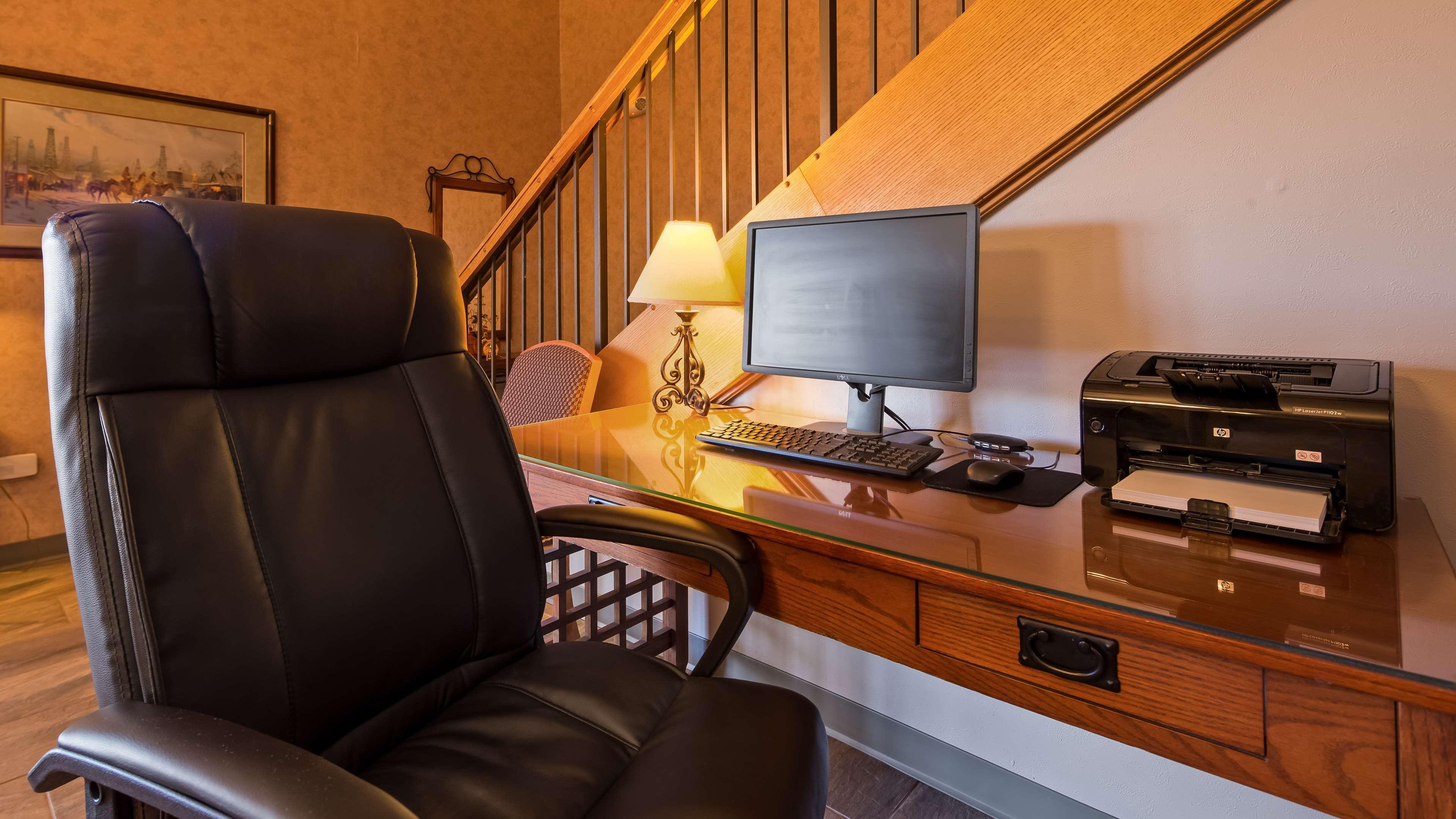 Hotel Surestay By Western Poteau